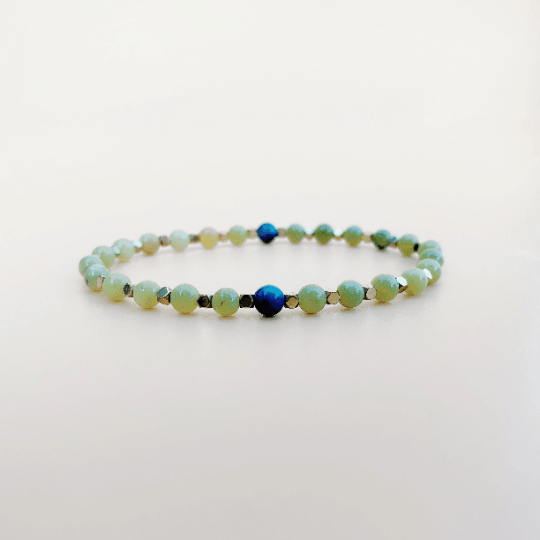 Jade Stretchy Cord Bracelet w/ Blue Tiger Eye | Shop Online