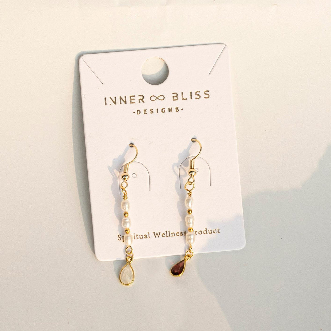 Pearl (珍珠) | Drop Earrings | Garnet (石榴石) & Moonstone (月亮石) Teardrop Bezels