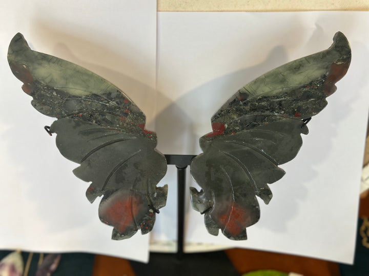 Healing Crystal Wings | Butterfly & Angel Energy | A Symbol of Transformation | 靈性水晶蝴蝶與天使之翼裝飾品