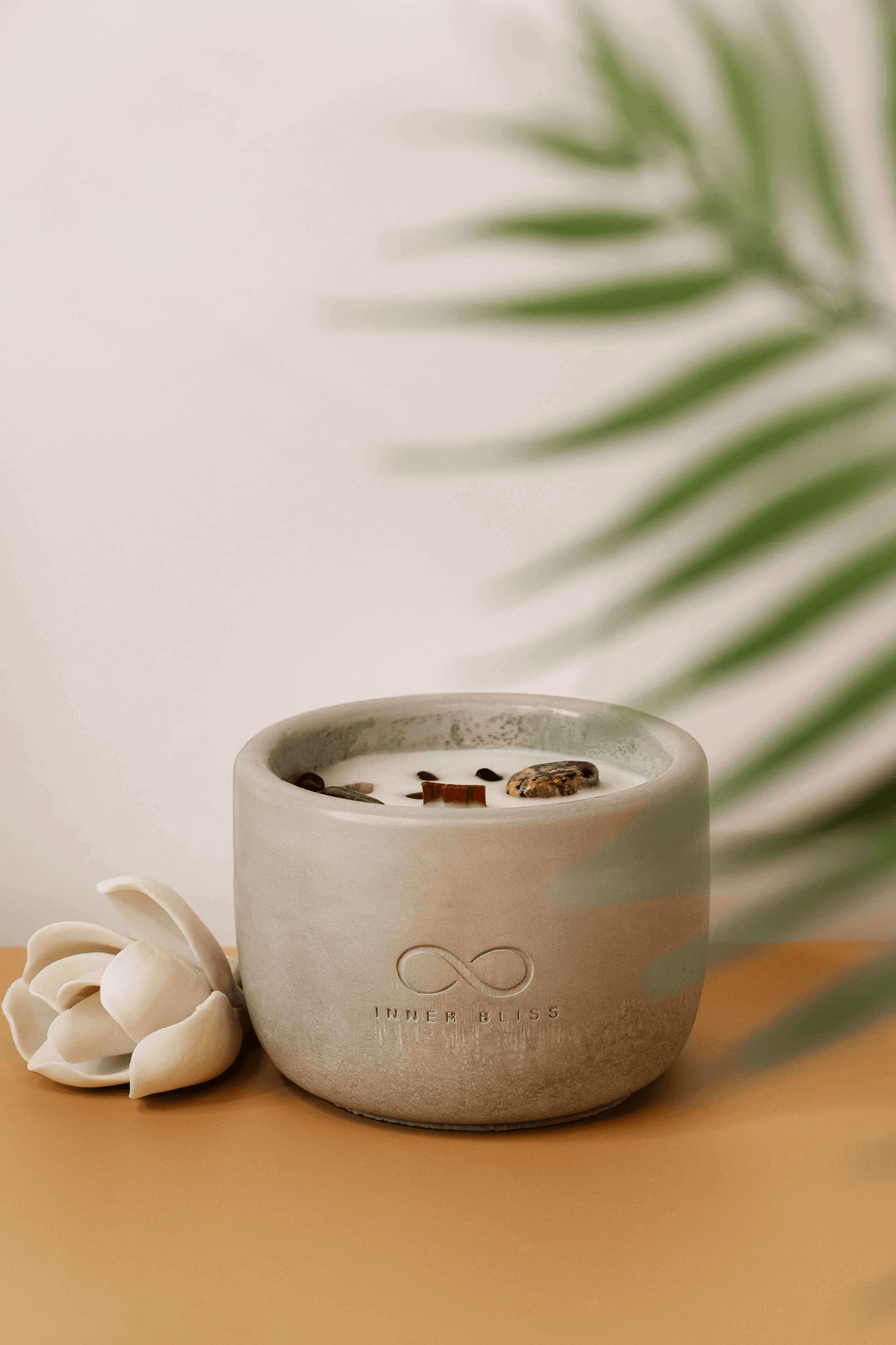Forest of Clouds | Vanilla & Musk Candle | Obsidian Rhodonite | Flower