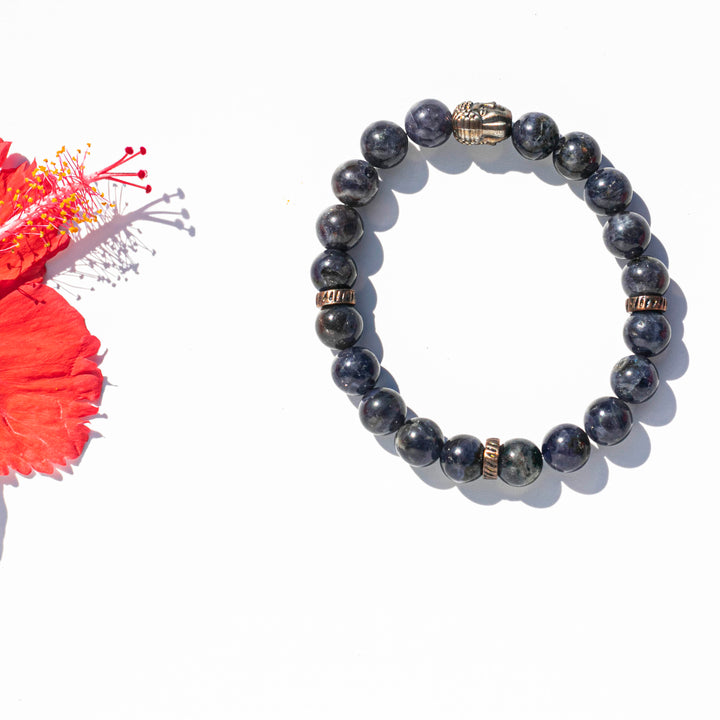 Iolite (堇青石) | Bronze Buddha and Spacer Beads | Stretchy Cord Bracelet | The Viking's Compass Stone