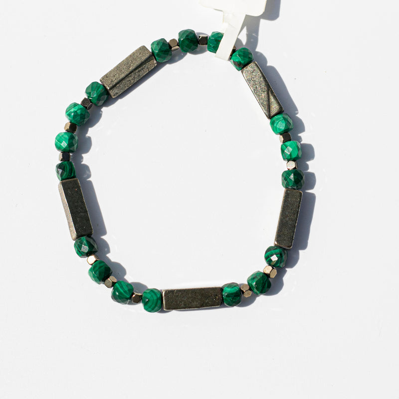 Stretchy Cord Healing Crystal Bracelet with Micro-Faceted Malachite (孔雀石) & Titanium Pyrite & Copper Cube Beads - Choose Preferred Wrist Size
