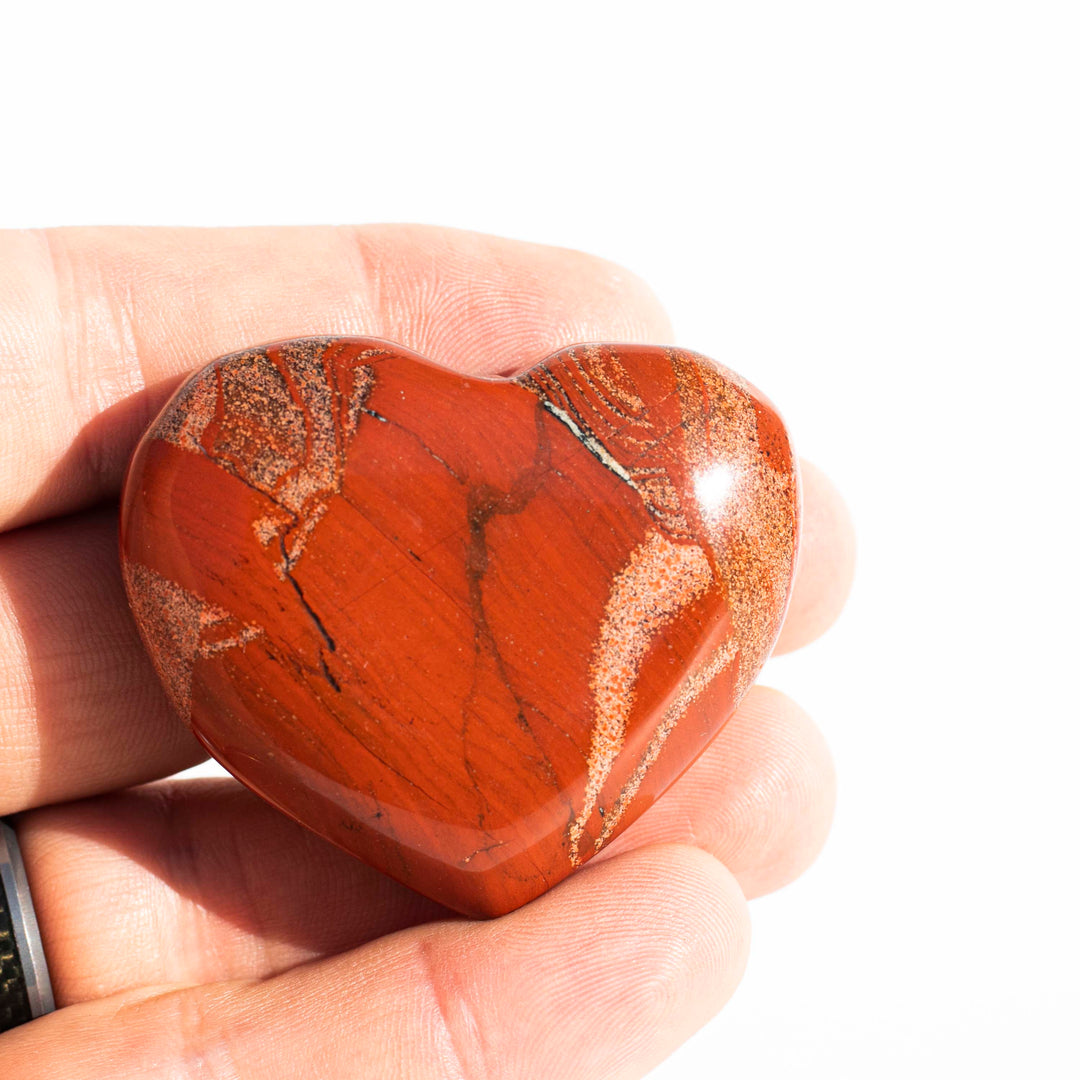 Red Jasper (紅碧玉) | Large Heart | The Stone of Endurance