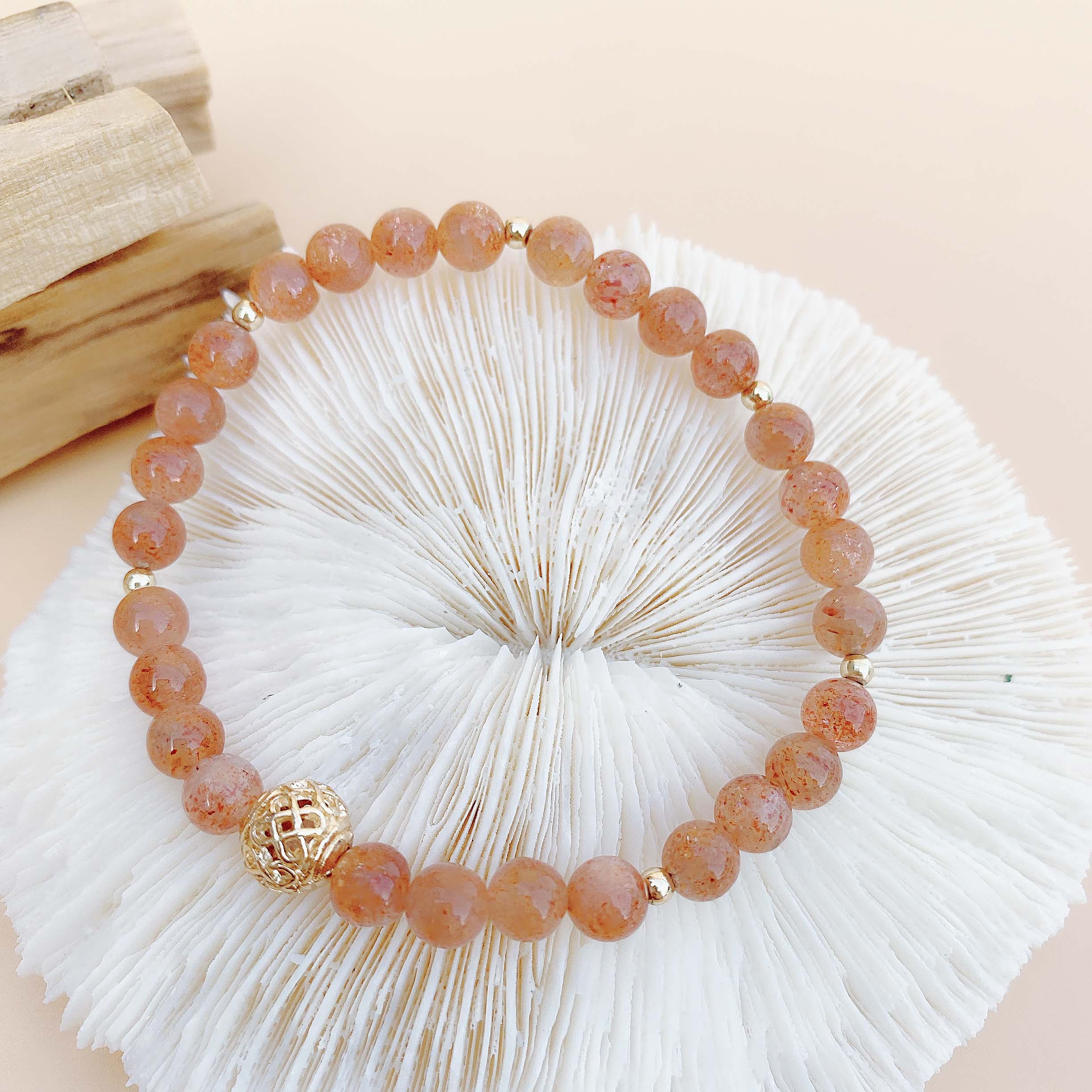 Sunstone (太陽石) Bracelet | Gold Plated Spacers
